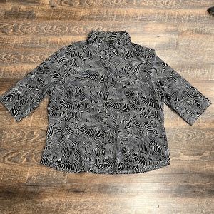 Ninety Women’s 2X Black and White 3/4 Length Sleeve Blouse